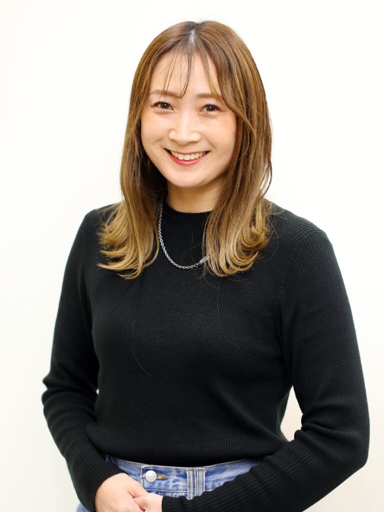 村重 砂妃